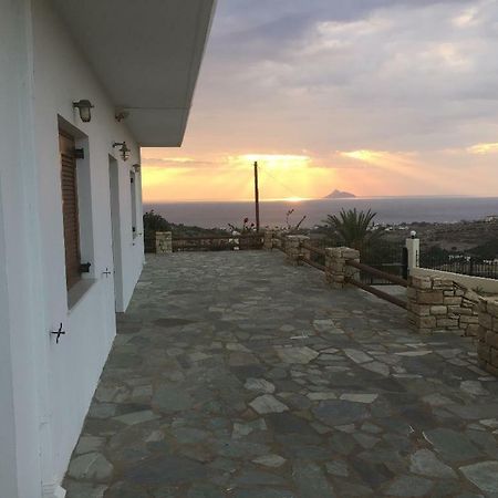 Villas Alexandros Petrino Kalamaki  Bagian luar foto